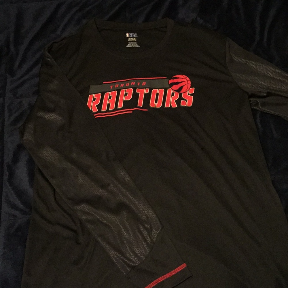 Toronto Raptors long sleeve shirt